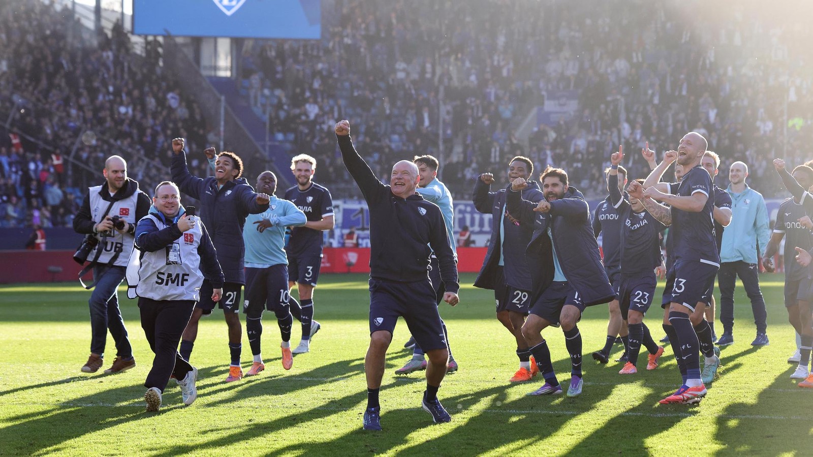 Nikolaus-Derby gegen Bielefeld, Topspiel in Hannover