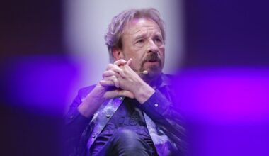 Epitheloides Angiosarkom – Mit diesem Krebs lebt der Entertainer