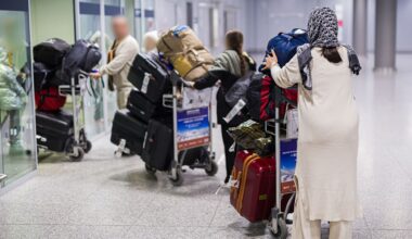 Blamage für Dobrindts Ministerium: Afghanen verzichten nicht | Politik