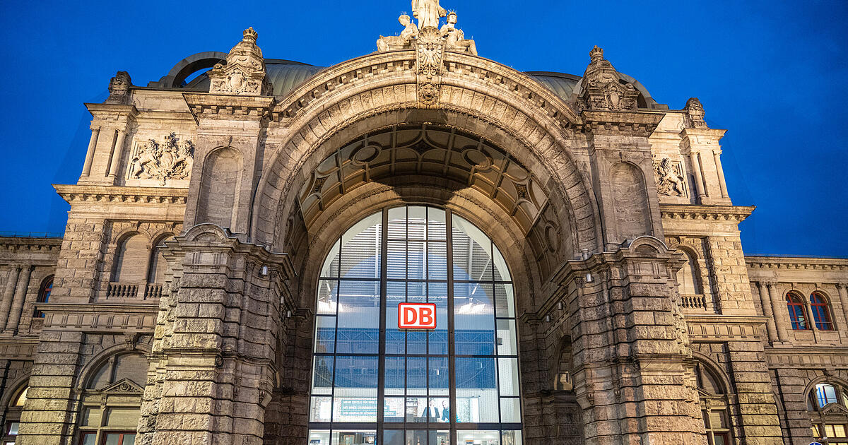 Männer treten 24-Jährigem bei Gruppenschlägerei gegen Kopf