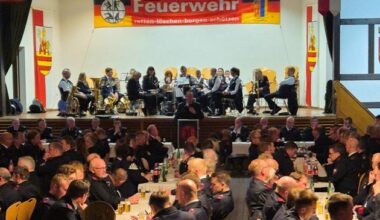 FW Ense: Jahresdienstbesprechung der Gesamtwehr in Ense-Bremen /Einsatzaufkommen auf ...