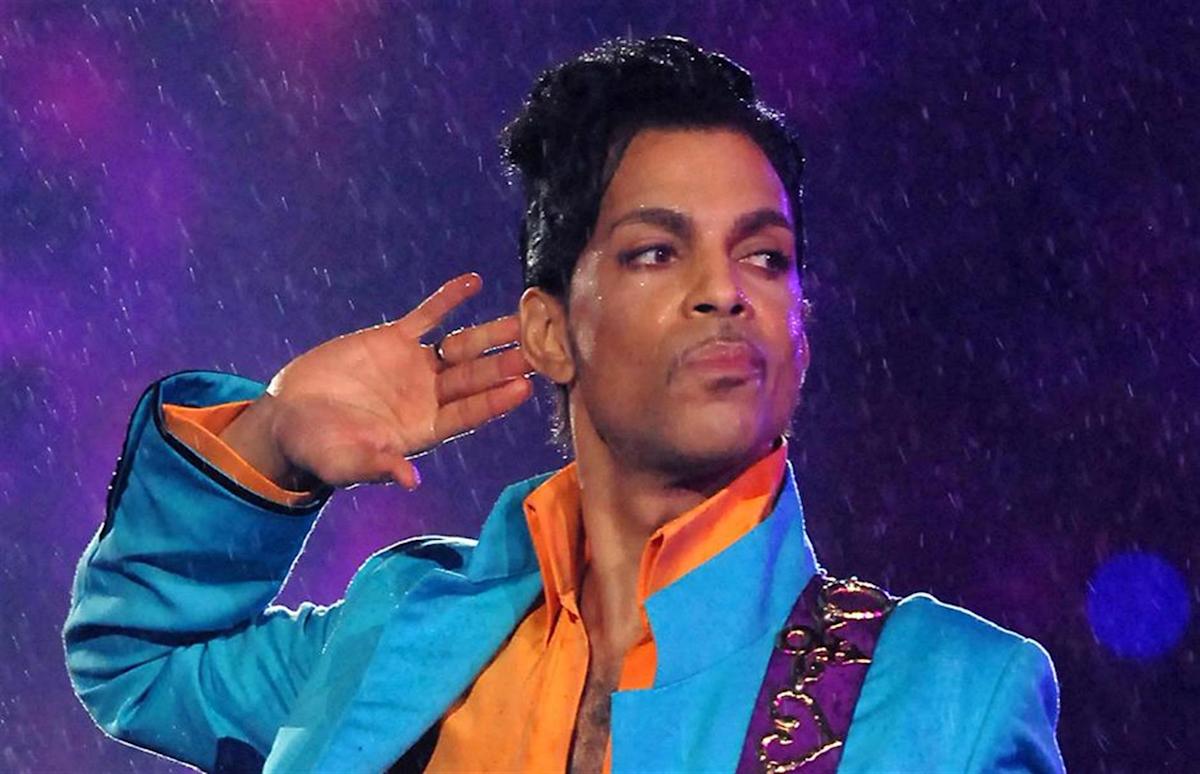 So verdienen diese 13 Superstars auch nach ihrem Tod noch Millionen