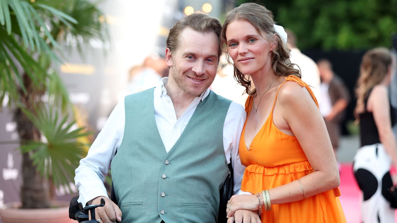 Samuel Koch wird Papa! Frau Sarah Elena Koch ist schwanger | Unterhaltung