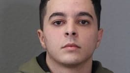 Essen: Polizei warnt vor diesem Messerstecher (16) | Regional