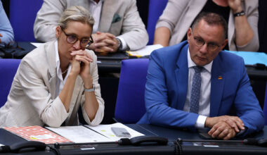 Machtkampf Weidel gegen Chrupalla: So tief spaltet Putin die AfD | Politik