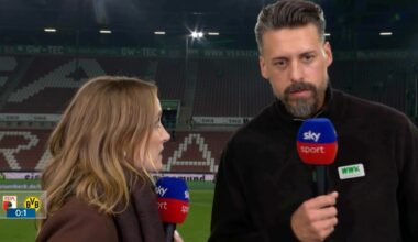 Sky-Reporterin liest Wagner Protest-Plakate vor! | Sport
