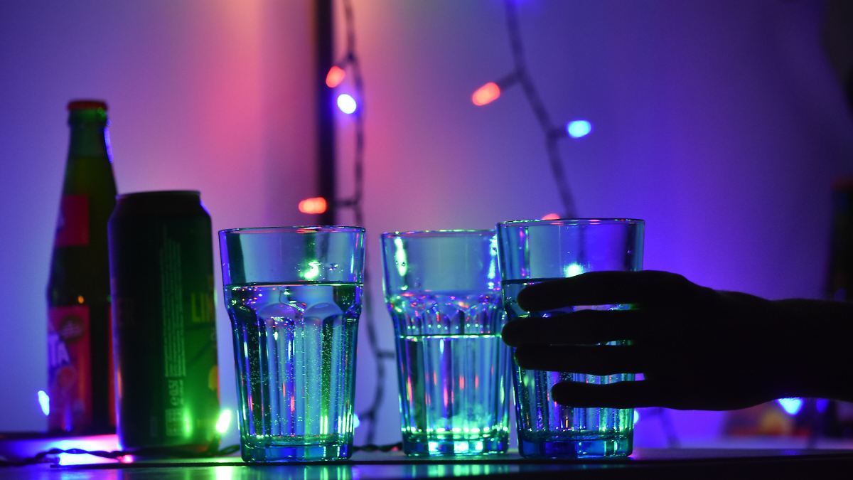 Verdacht auf K.-o.-Tropfen: Zehn Verletzte bei Halloween-Party in Stuttgart