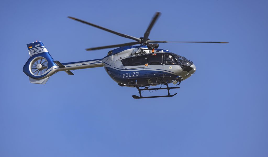 Delmenhorst: Bekiffter Unfallfahrer versteckt sich auf dem Dach