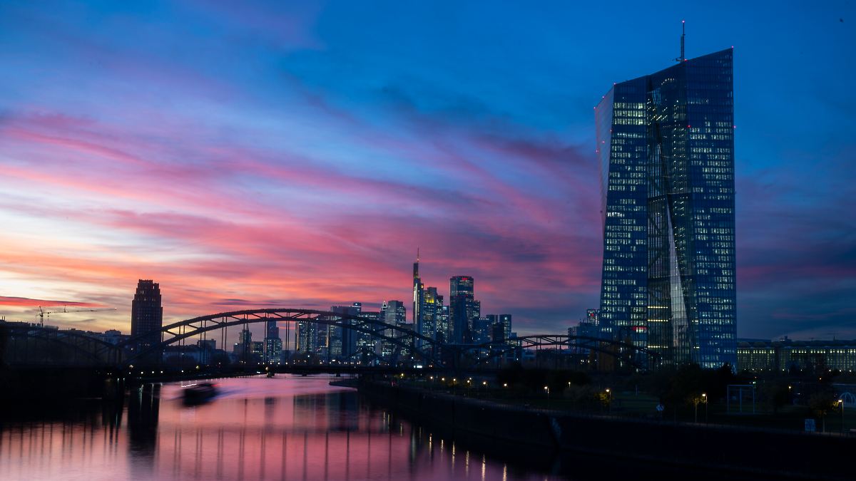 Das war Dienstag, der 4. November 2025 - Ntv