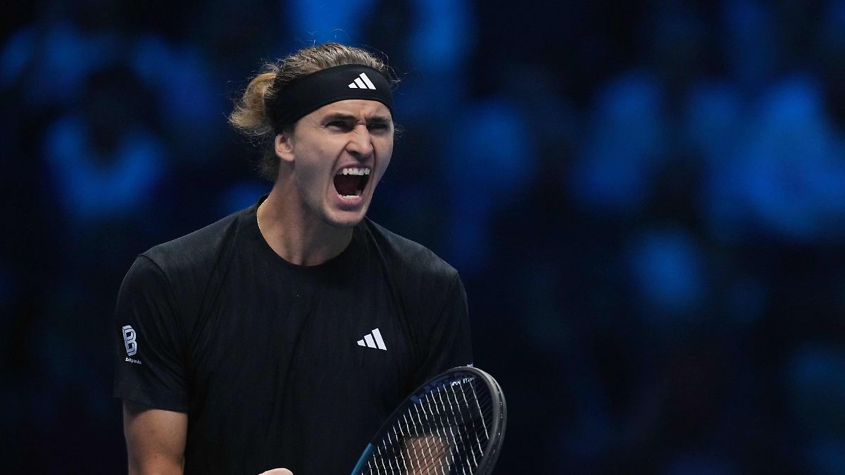 Drei Satzbälle abgewehrt: Zverev eskaliert nach perfektem Start in ATP Finals