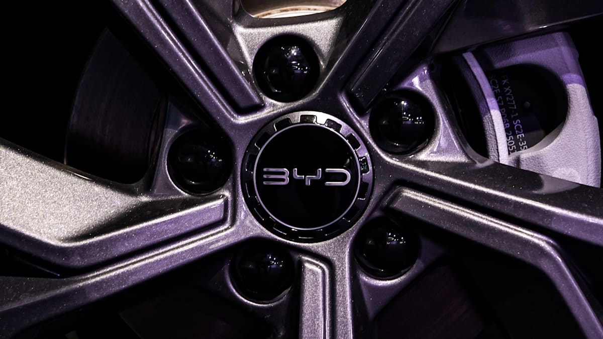 Die Autoindustrie ordnet sich neu – und Deutschland wird nach unten durchgereicht - WELT