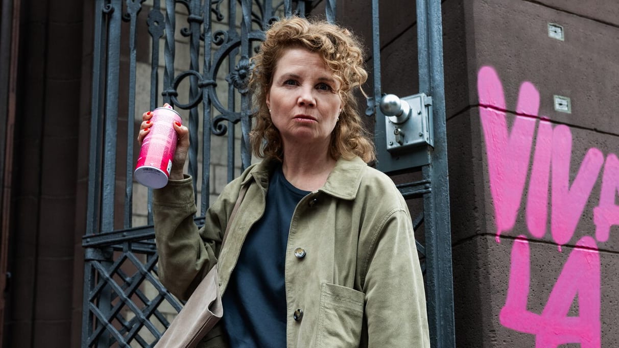 Annette Frier in ihrer besten (echten) Rolle: „Mutig, dass Deine Fresse nicht gebotoxt ist“ | Unterhaltung