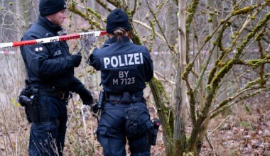 Mysteriöse Tote im Wald bei München: Überraschende Wende bei Todesursache - München
