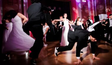 Szene - Sneaker zum Ballkleid: Berlin feiert ersten Hip-Hop-Ball - Kultur