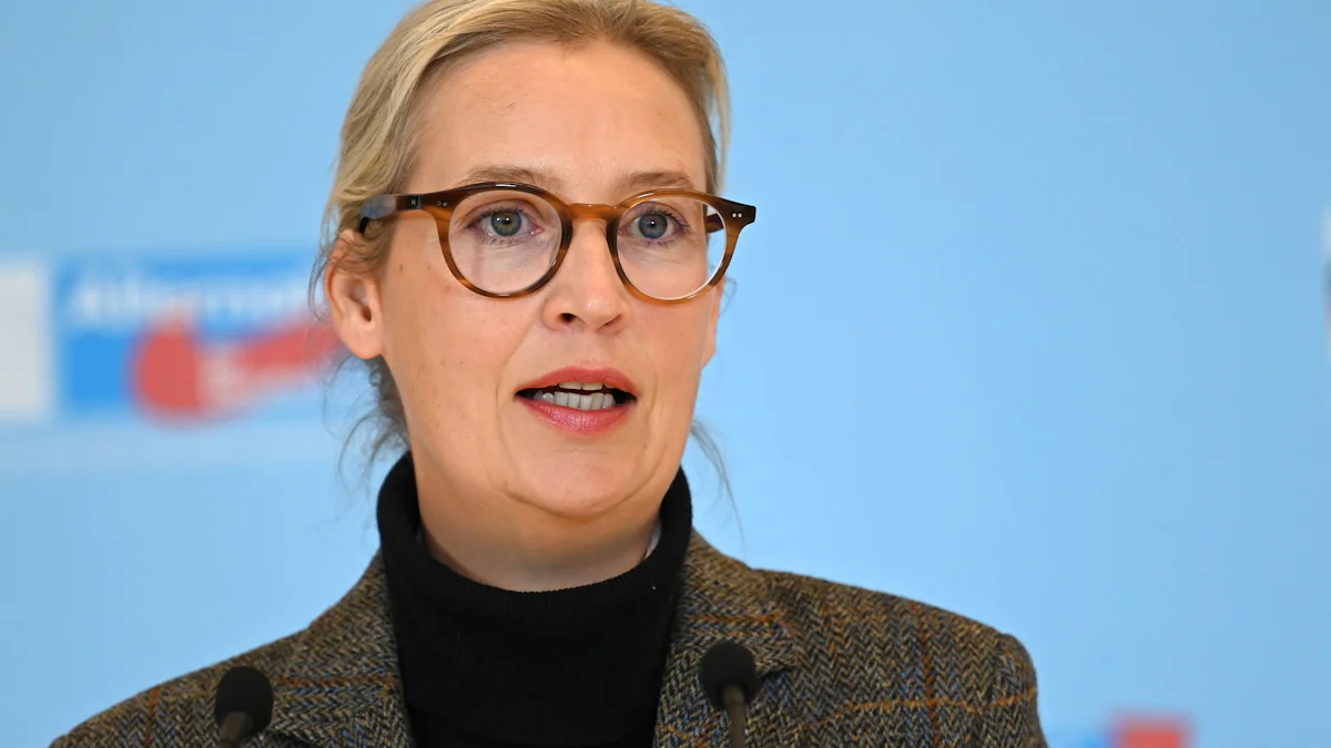 Berlin: Weidel kritisiert Russlandreise von AfD-Abgeordneten - Politik