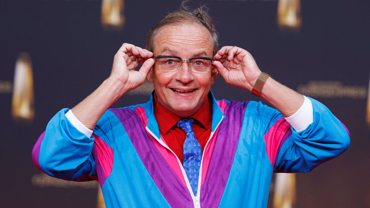 Wigald Boning erklimmt höchsten Berg in MV – und taucht ab