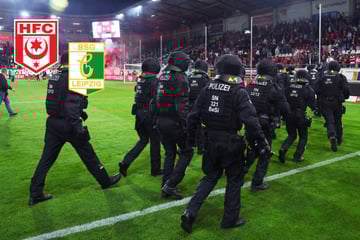 Nach irrem Regionalliga-Platzsturm: Wer hat etwas Verdächtiges beobachtet?