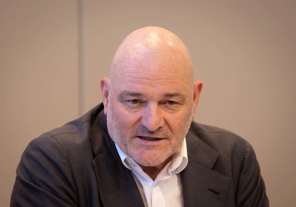 Rundfunkreform - Krisengipfel in Brandenburg: Platzt die SPD/BSW-Koalition? - Medien