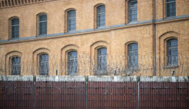 Prävention - Berlin setzt auf neue Räume gegen Suizide im Gefängnis - Panorama