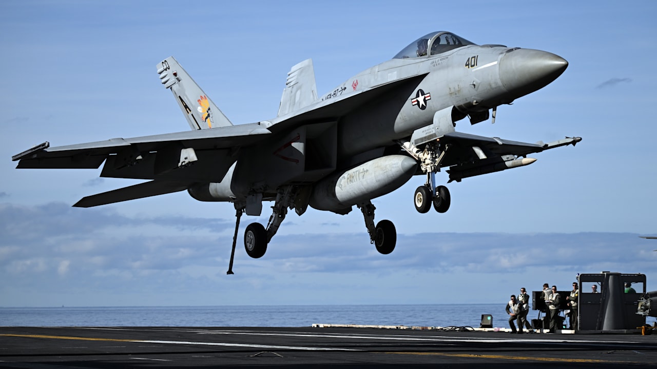 Medienberichte: Greifen die USA Venezuela an? | Politik