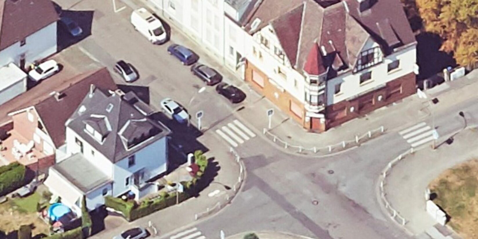 Unfallflucht in Dortmund-Oestrich: Autofahrerin fährt Kind an