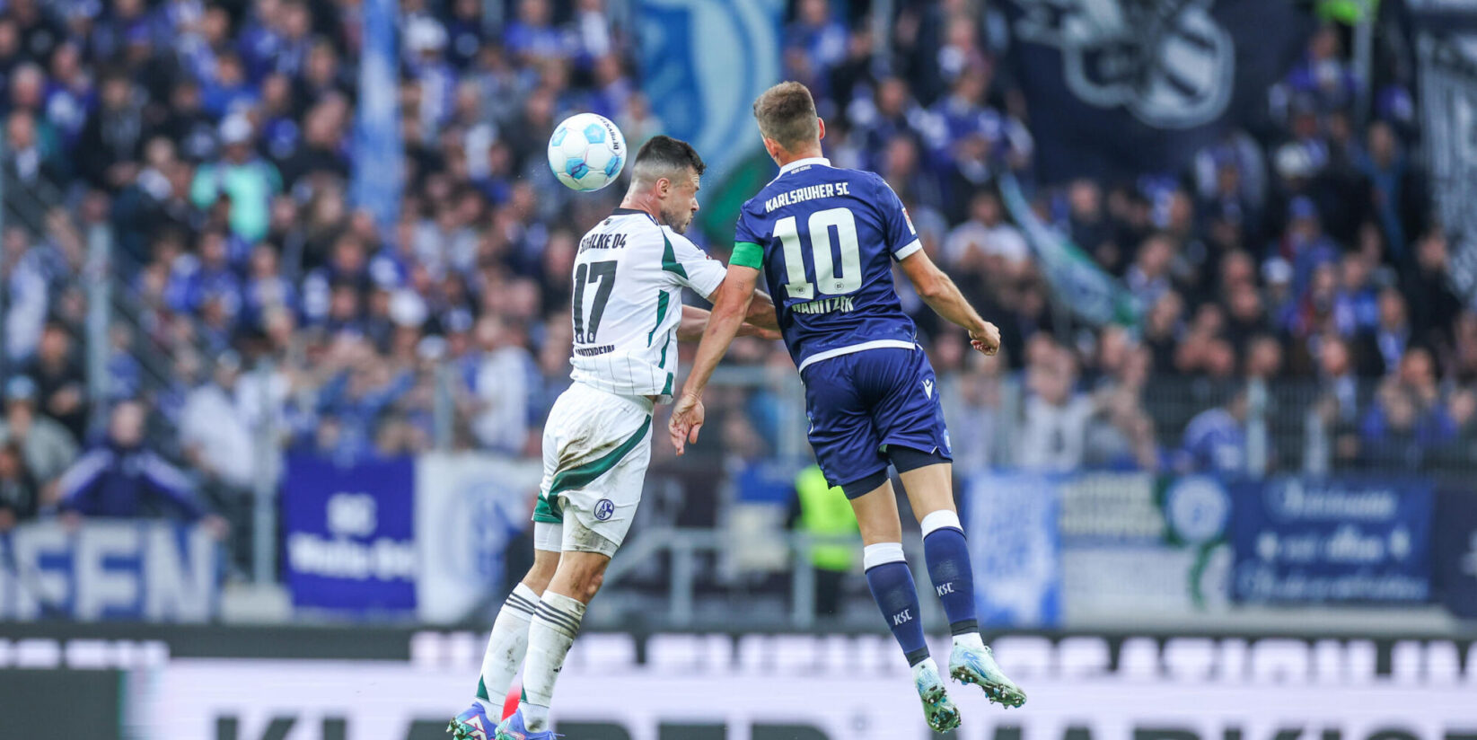 Geplatzte Pokalträume im Duell Dieser TV-Sender überträgt live