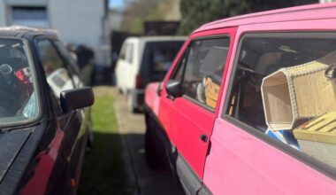 Vollgestopfte Schrott-Autos in Castrop-Rauxel müssen weg Kreis macht Druck auf „Sammler“