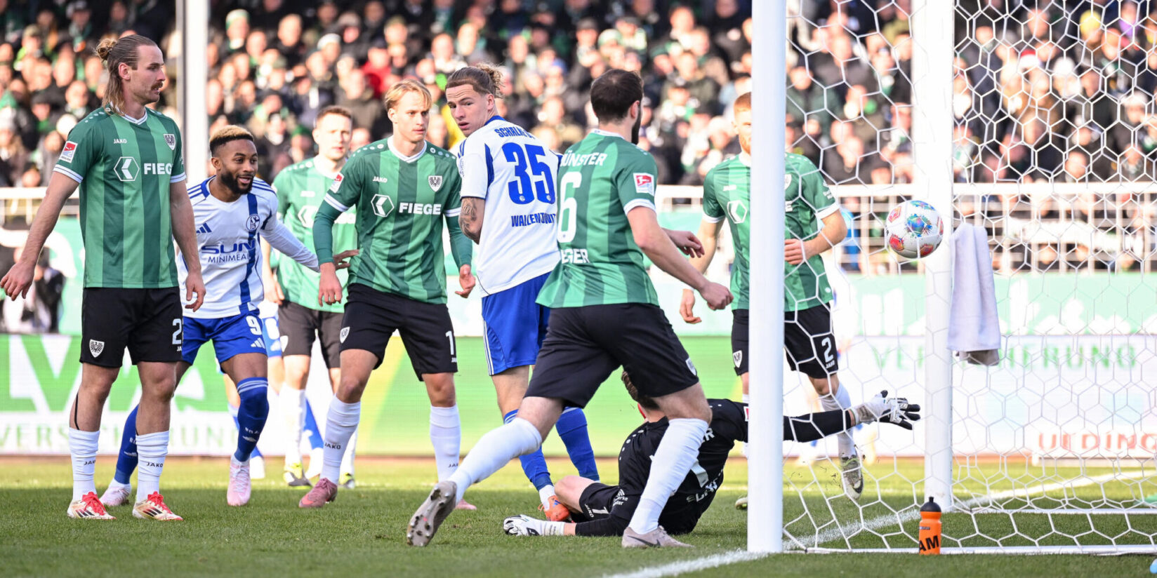 Auch Terodde staunt über Schiri-Pfiff 