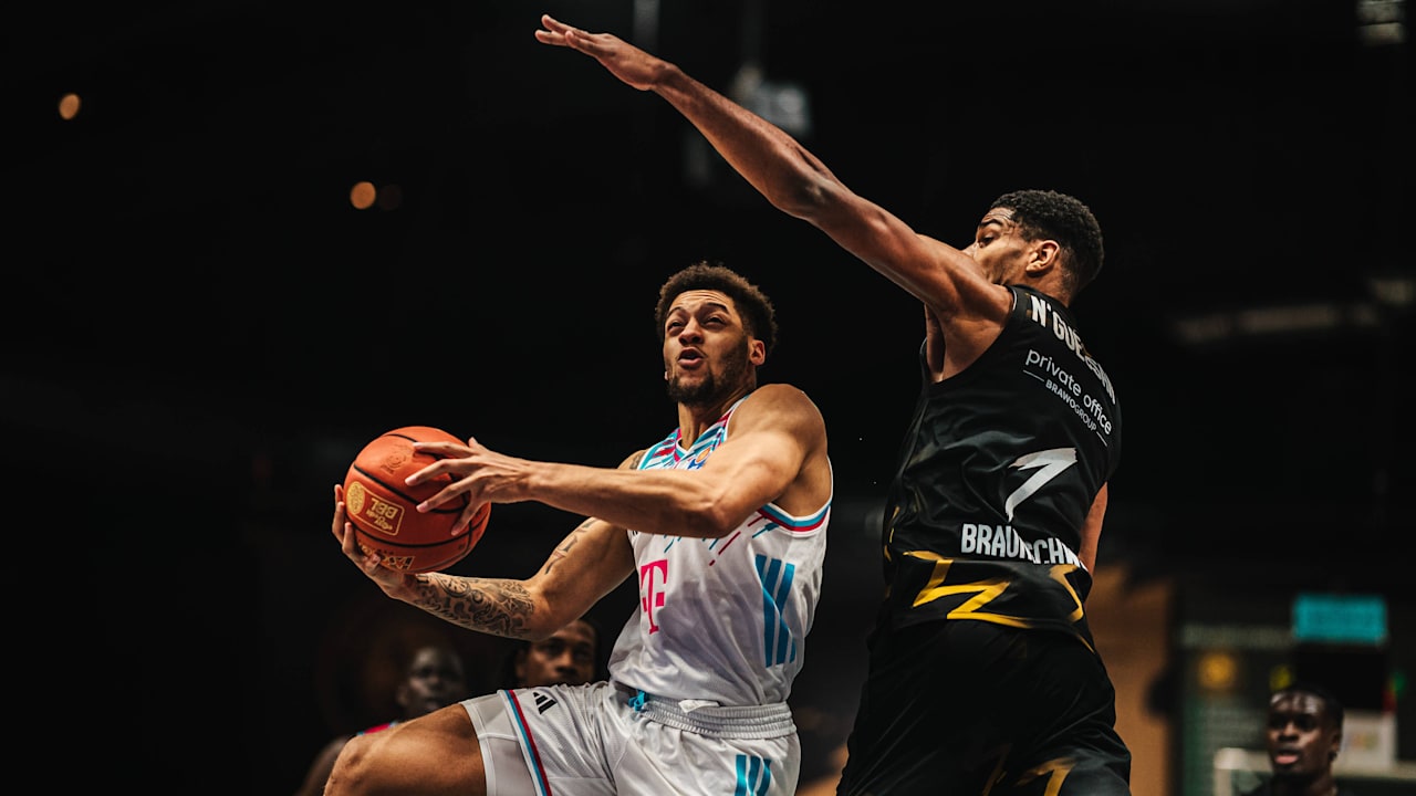 BBL: Nach Euro-Aus: Dennis Schröder feiert Sieg der Löwen Braunschweig | Sportmix