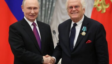 Pianist Justus Frantz erhält im Kreml Freundschaftsorden von Putin - Politik