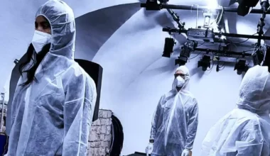 Ein Stück Arbeit: Theater Oliv feiert Premiere mit Eigenproduktion „Frohes Schaffen“ - Mannheim