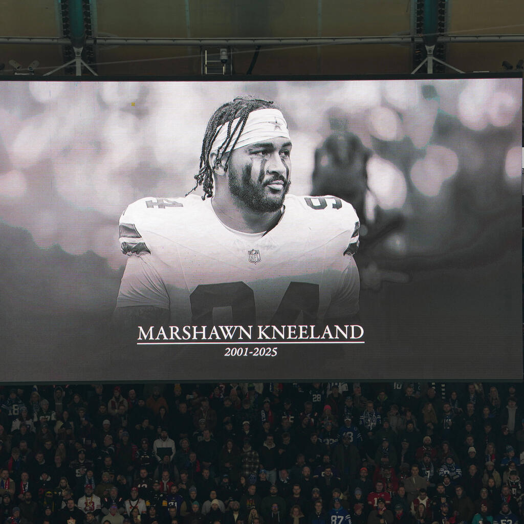 Berlin gedenkt des verstorbenen Cowboys-Stars