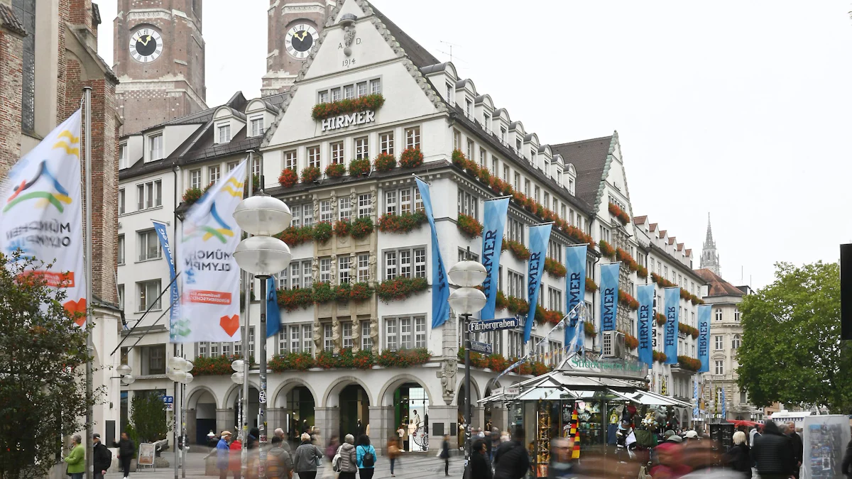 München: Hirmer-Haus darf verkauft werden, Investor Schwaiger zahlt 124 Millionen Euro - München