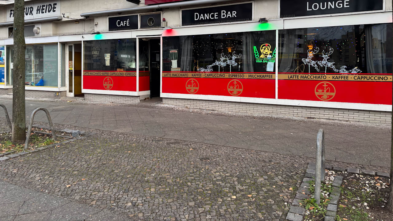 Angriff auf Polizisten in Berlin: 4 Beamte nach Einsatz in Shisha-Bar dienstunfähig! | Regional