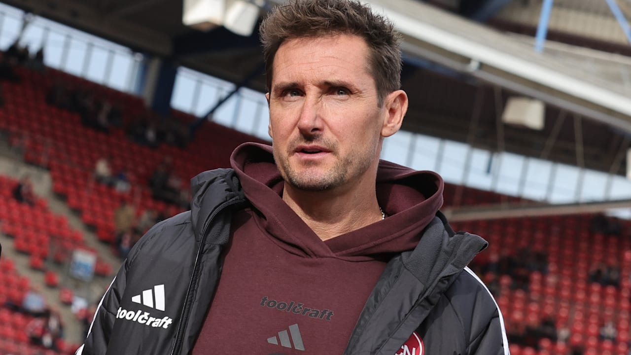 Hannover 96: Adventsfeier mit Weltmeister Klose in Nürnberg | Sport