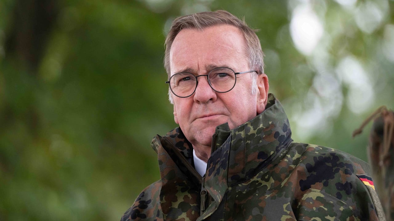 Berlin: Farb-Anschlag gegen Pistorius-Konferenz | News