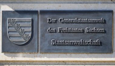 Schwarzarbeit: Vier Millionen Euro in bar