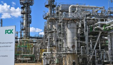Deutschland ringt um Lösung im Streit um Raffinerie-Betrieb
