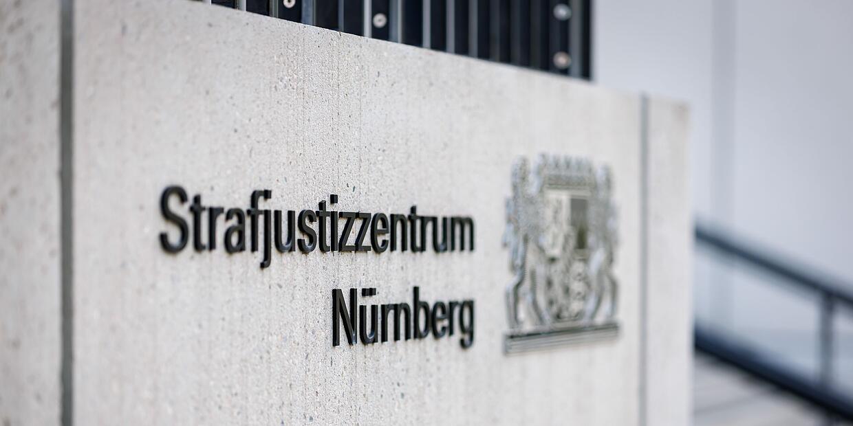 Erlanger hält Freundin für den Teufel