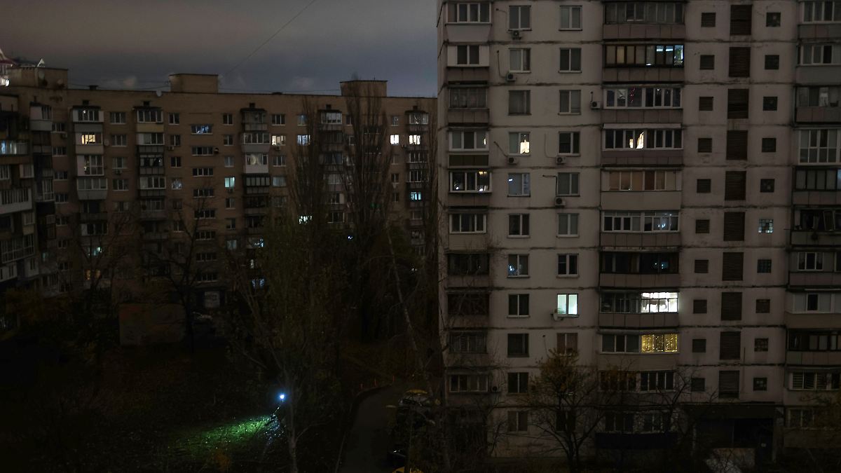 Kraftwerke unter Beschuss: Im schlimmsten Fall muss Kiew evakuiert werden