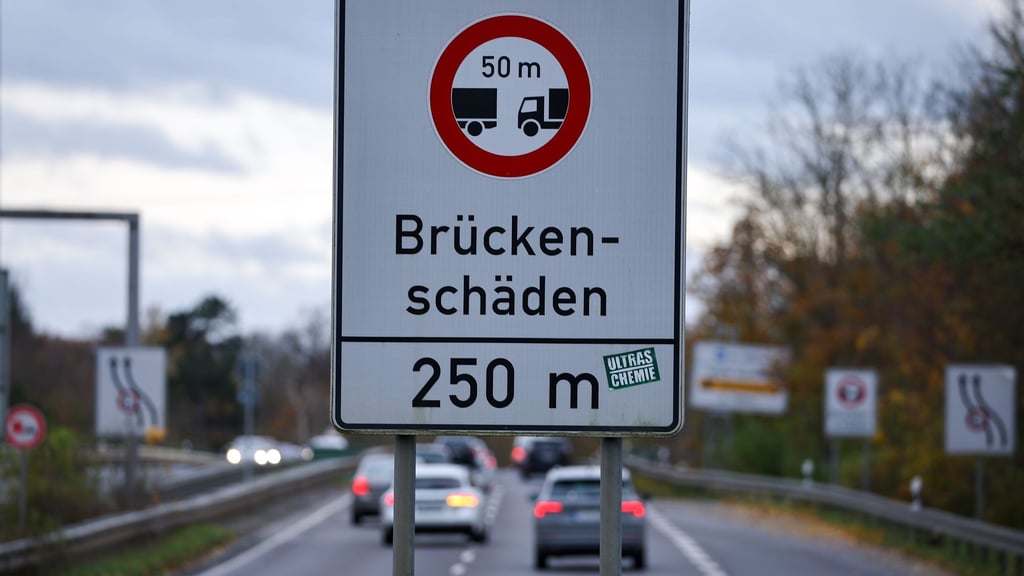 „Gravierende Schäden“ – Agra-Brücke muss neu gebaut werden