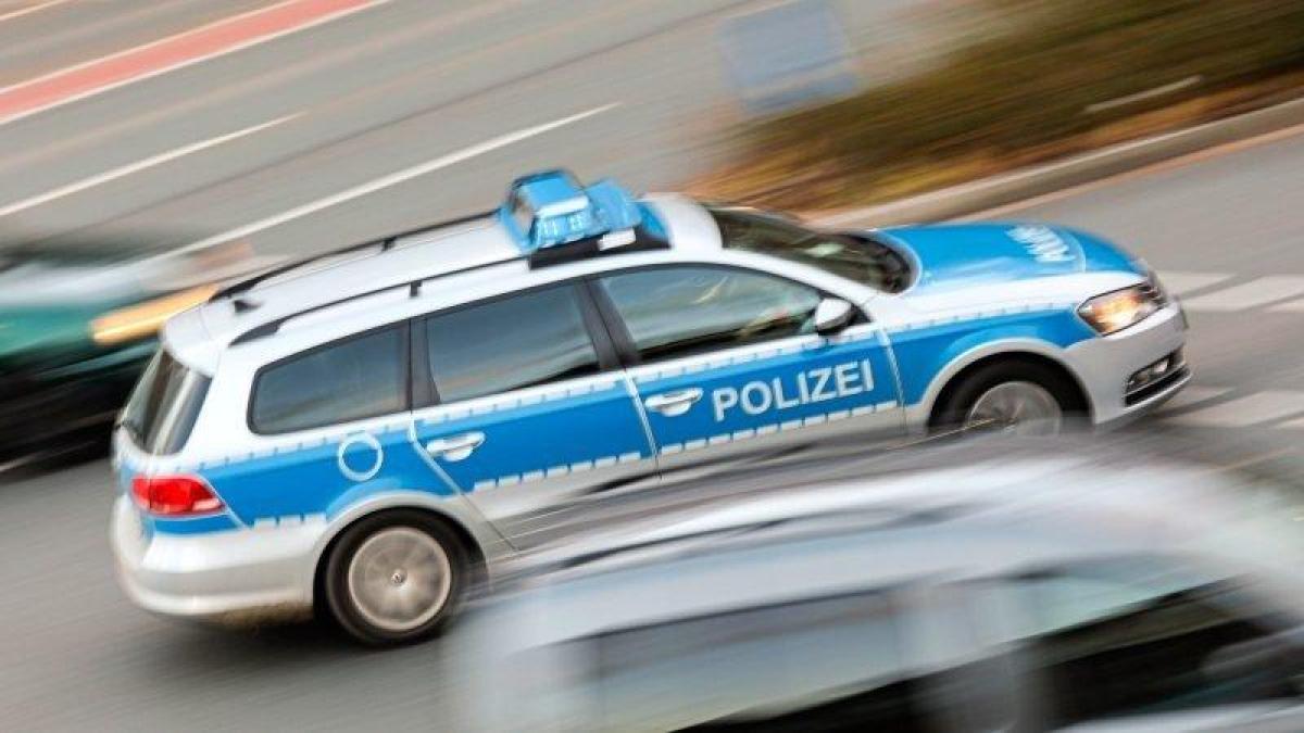 Polizei stoppt Paar beim Sex auf A1 bei Münster