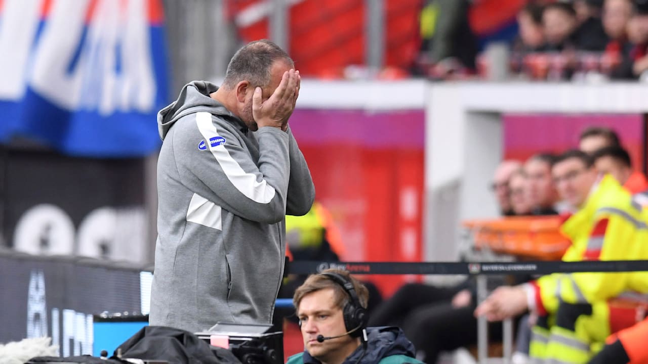 1. FC Heidenheim: Trainer Schmidt wendet sich ab! Profis müssen nach 0:6-Debakel zum Rapport | Sport