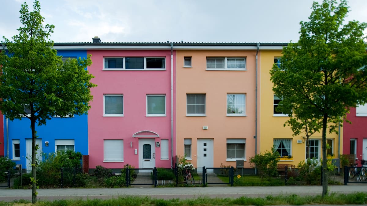 Kieler Institut: Preise für Häuser und Wohnungen streben neuem Allzeithoch entgegen