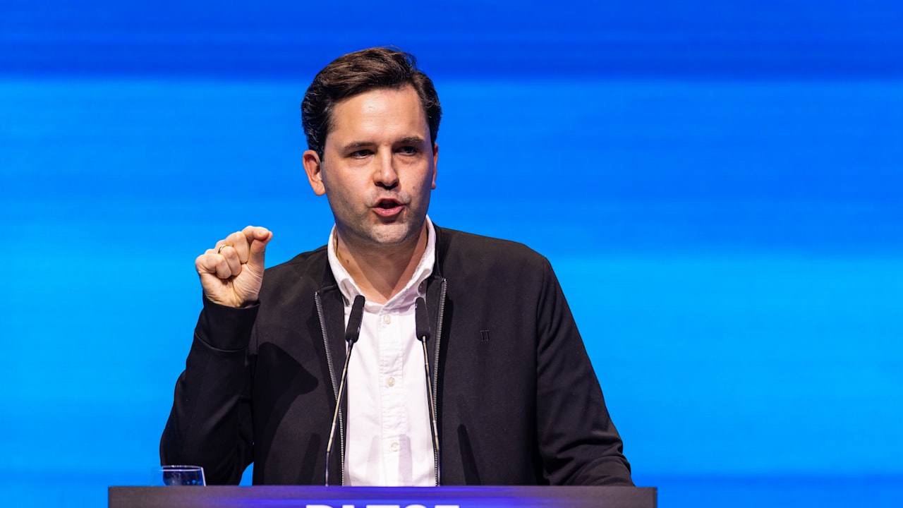 Rentenzoff: CDU-Jugend warnt SPD und Kanzler | Politik