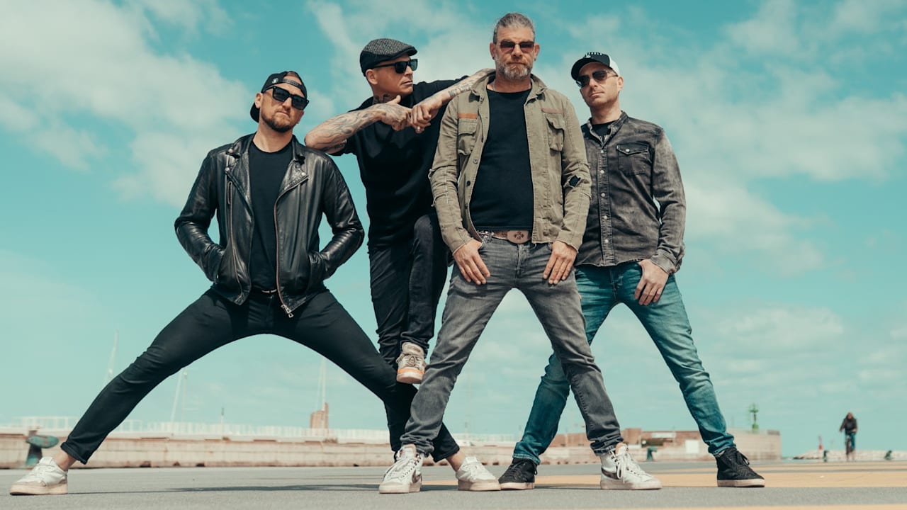 Frei.Wild: Rocker zurück nach 4 Jahren und sofort auf Platz1! | Unterhaltung