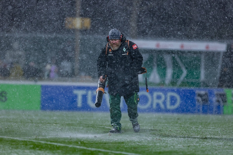 Frauen-Bundesliga: Werder Bremen - 1. FC Köln unterbrochen