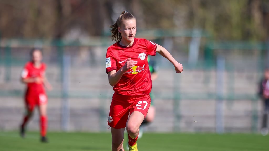 Fußball-Bundesliga: RB Leipzig gewinnt 4:2 gegen Freiburgs Frauen