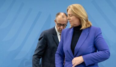 Renten-Garantie: Merz lässt für Bas die Renten-Rebellen fallen! | Politik