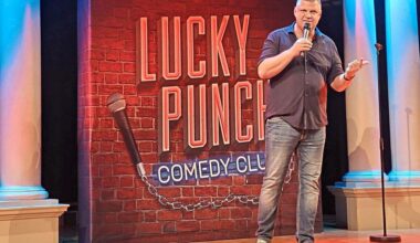 Michael Mittermeiers „Lucky Punch Comedy Club“ feiert Passau-Premiere